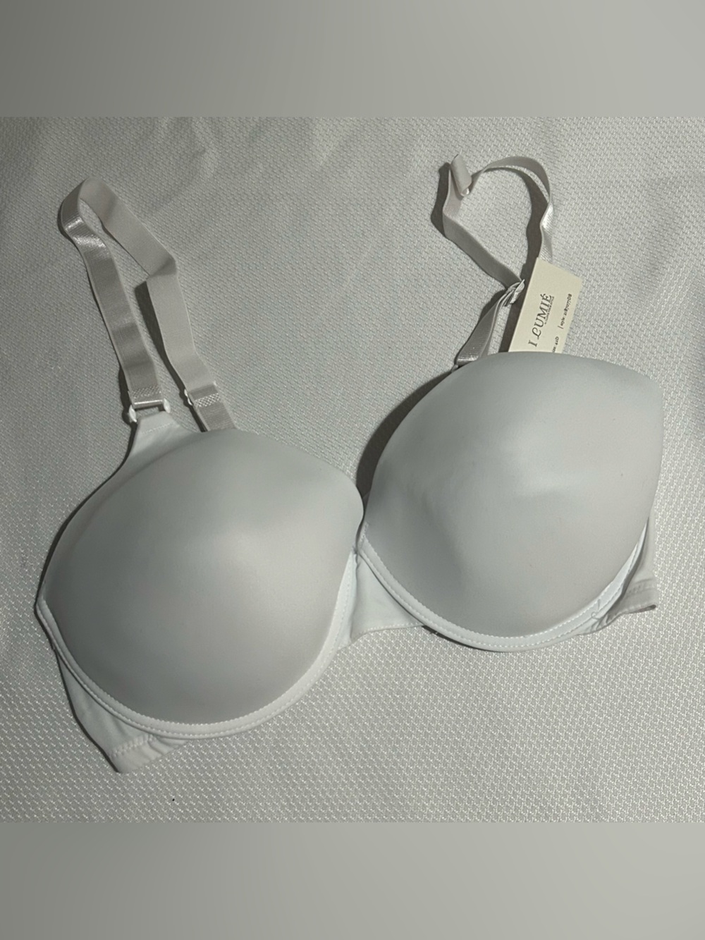 I Lumie Light Support White Molded Cup Bra
